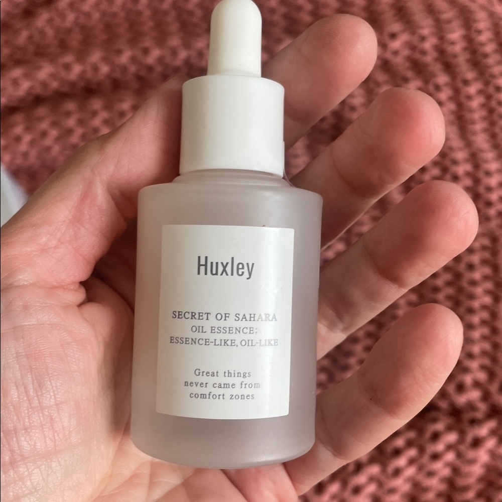 FREE with purchase FACE SERUM NWT Huxley skincare serum